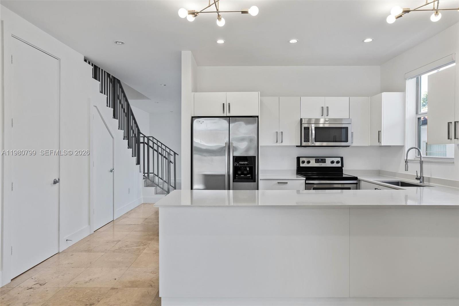 SILVER BLUFF GARDENS - Residential Lease