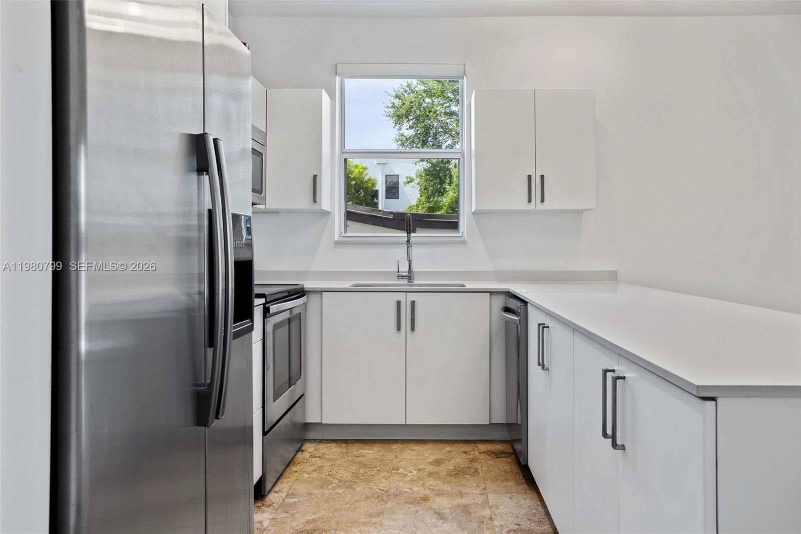 SILVER BLUFF GARDENS - Residential Lease