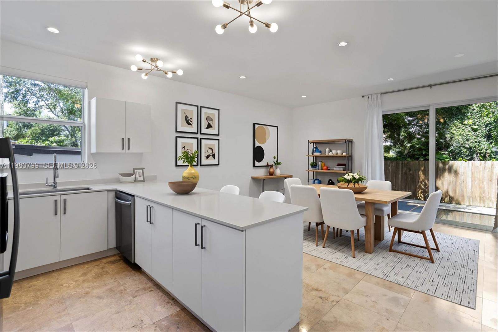 SILVER BLUFF GARDENS - Residential Lease