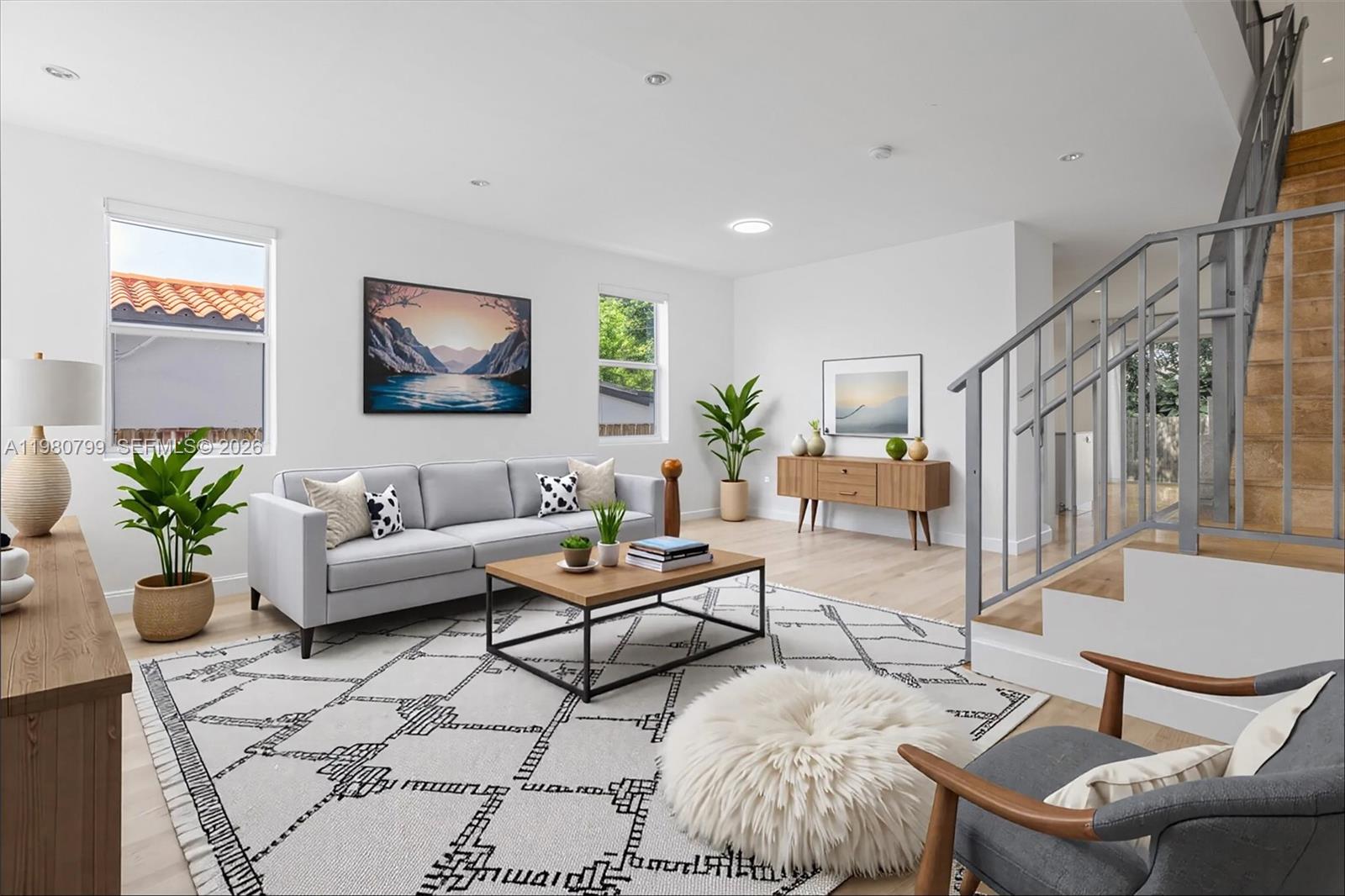 SILVER BLUFF GARDENS - Residential Lease