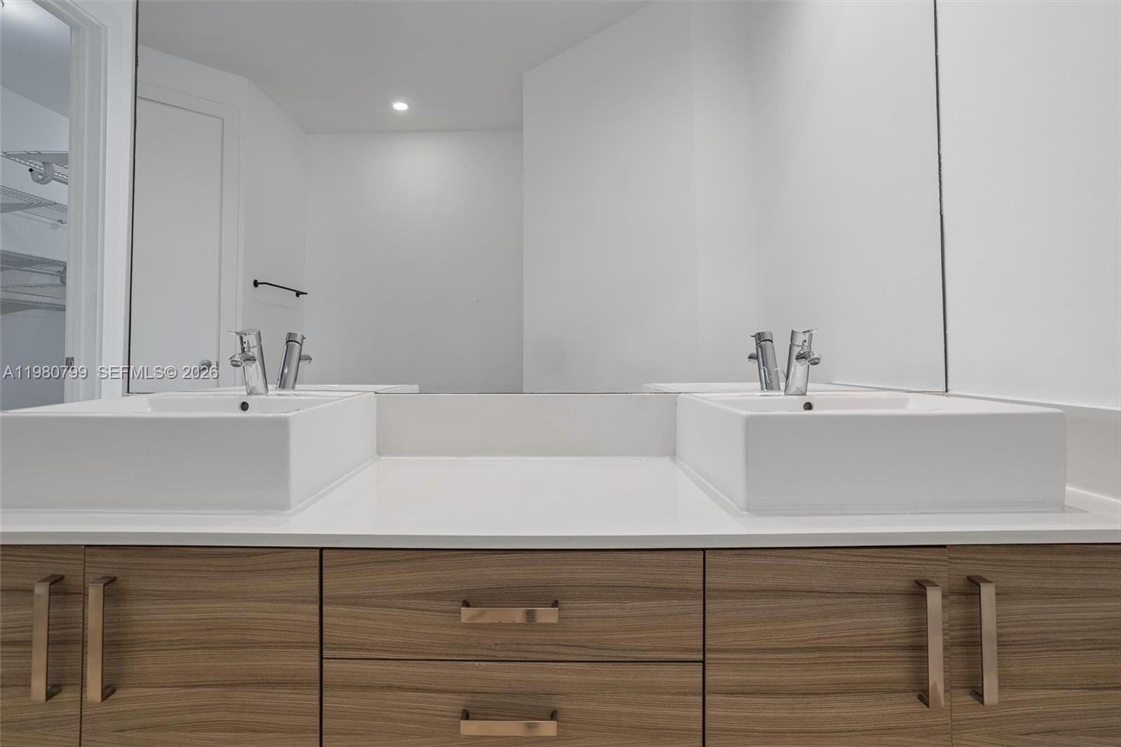 SILVER BLUFF GARDENS - Residential Lease