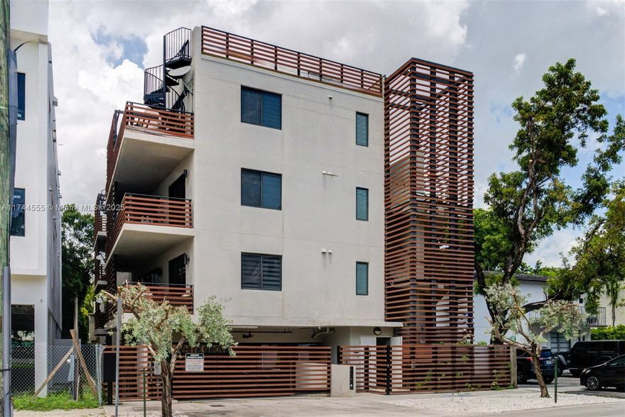 Turn-key, a high-end asset, amazing value - $570 per square foot - in Miami's premier Coconut Grove, this 2016-built luxury rental building represents an extraordinary investment. The meticulously designed 11,393 SF property features 6 modern residences and commands an exceptional location, steps from boutiques, cafes, and waterfront parks. Each thoughtfully crafted unit (1,242-1,570 SF) showcases high ceilings, premium porcelain flooring, and European kitchens with quartz countertops. Penthouse units boast private rooftop terraces with dipping pools overlooking Grove's lush canopy. Amenities Secure parking, elevator dog park.  This turn-key property is a rare chance to secure a luxury asset in one of Miami's most desirable neighborhoods.