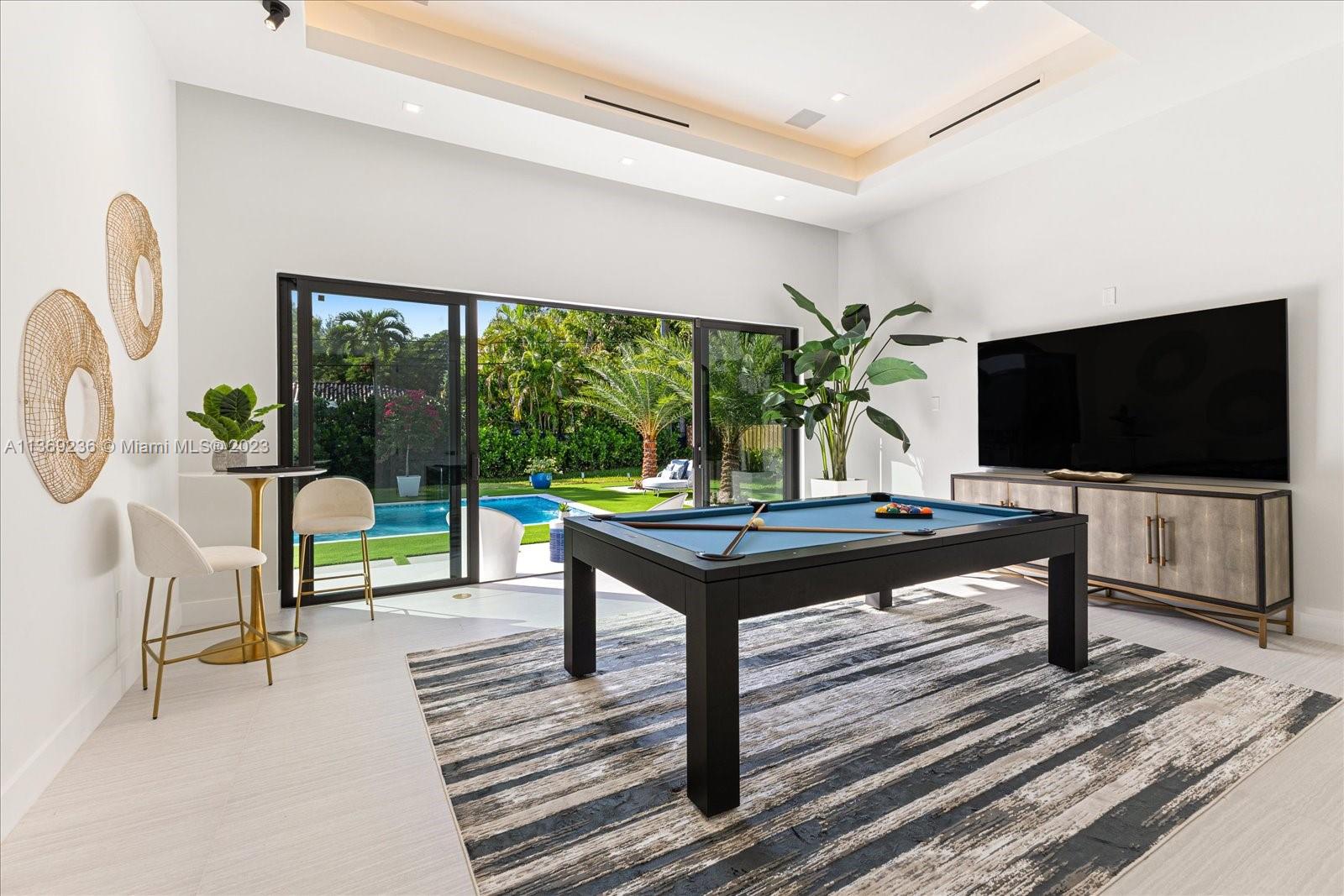 PINE TREE ESTATES - Residential