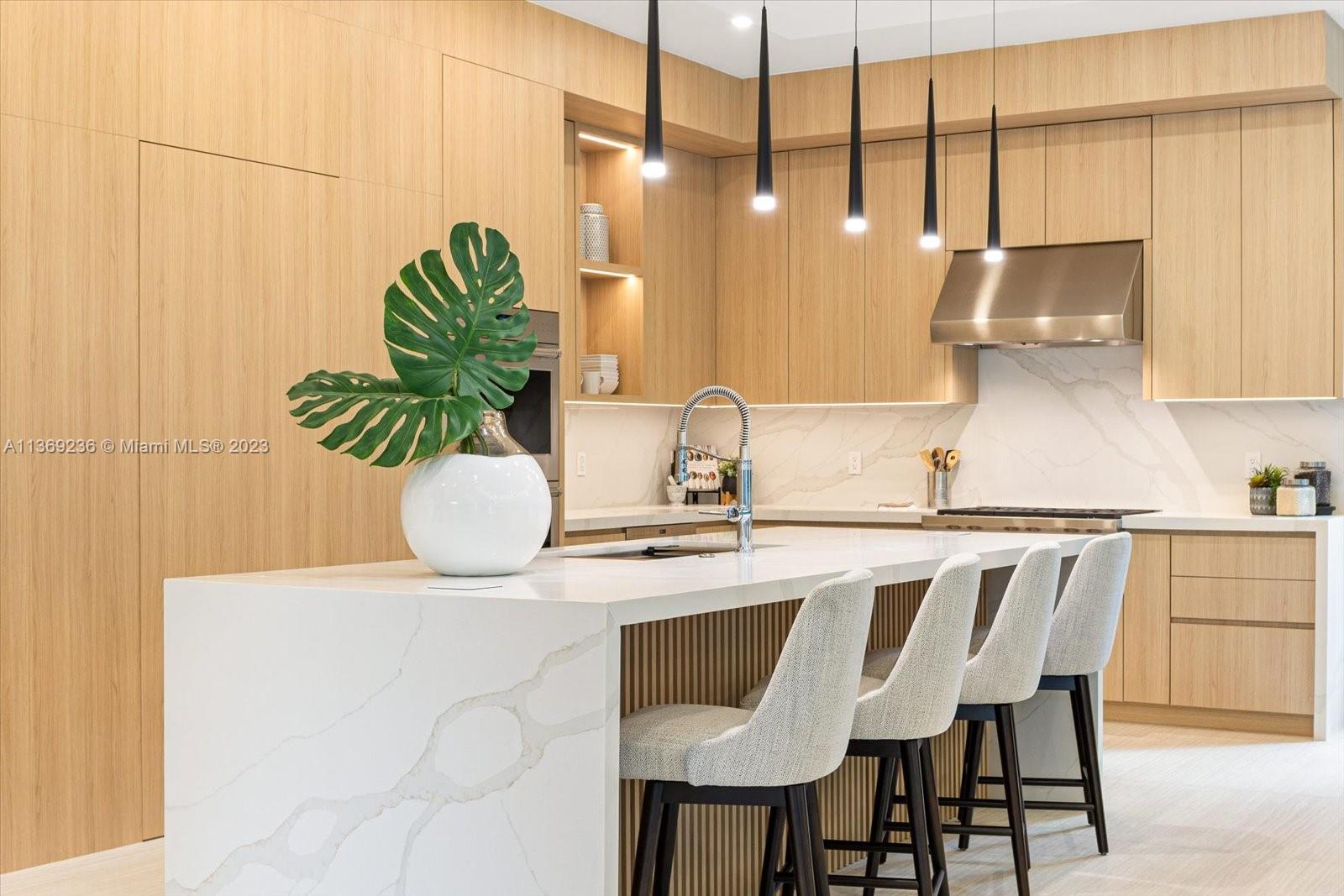 PINE TREE ESTATES - Residential