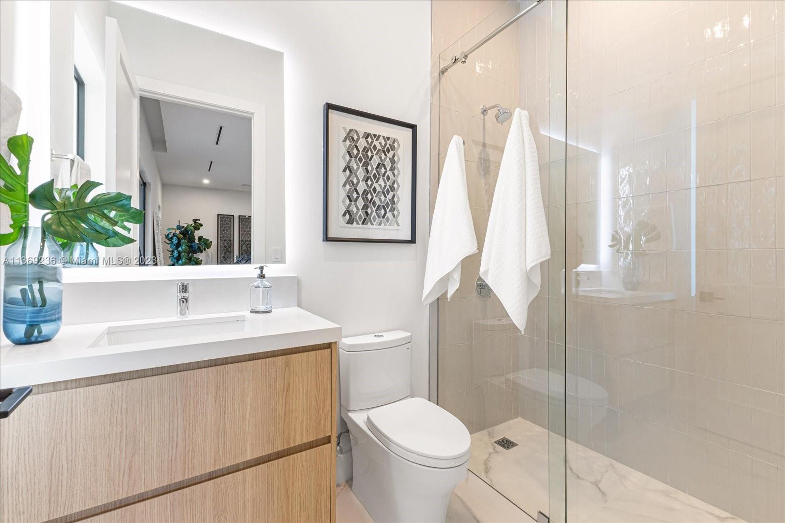 PINE TREE ESTATES - Residential