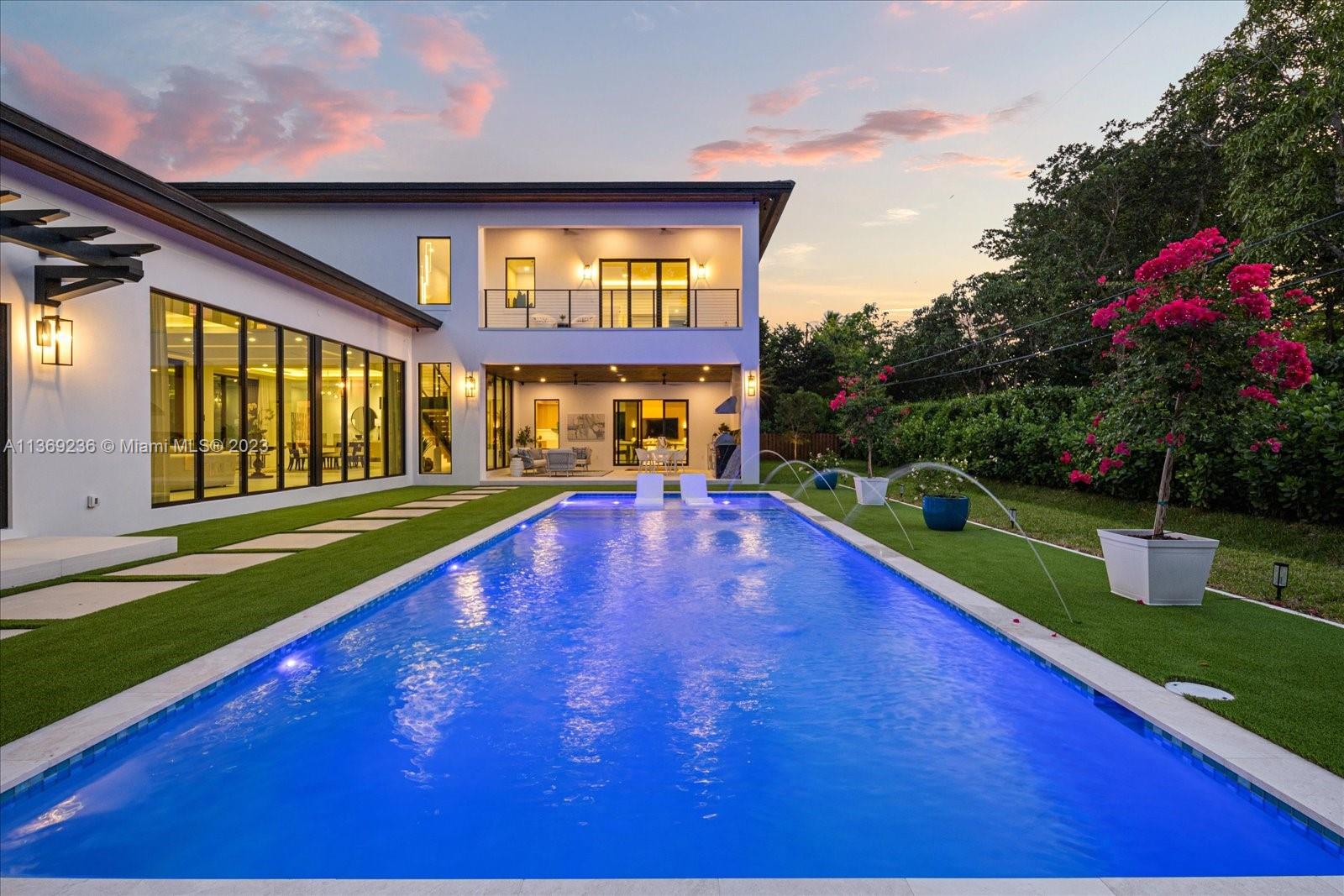 PINE TREE ESTATES - Residential