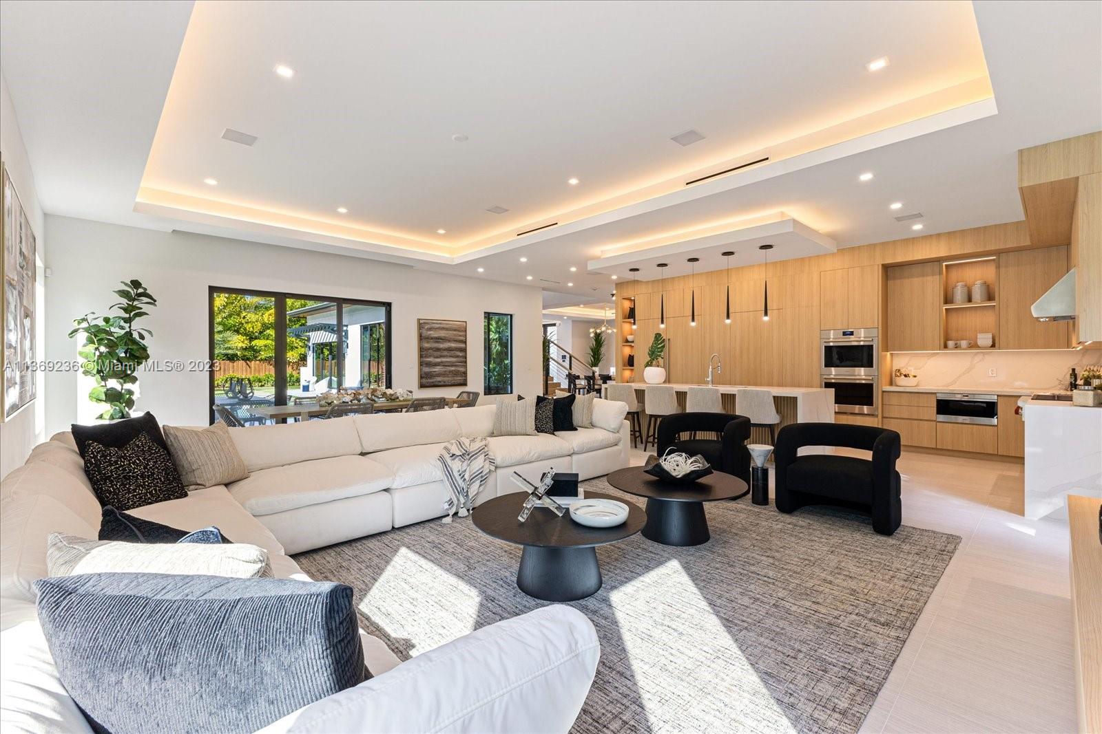 PINE TREE ESTATES - Residential