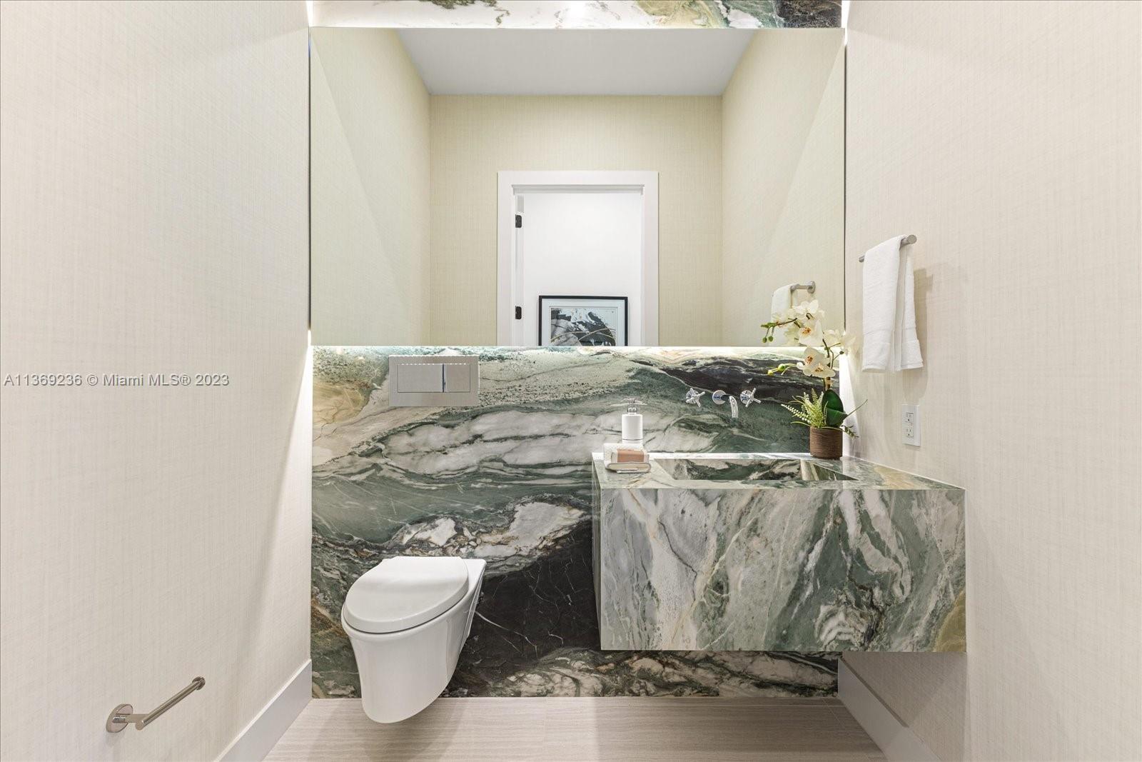 PINE TREE ESTATES - Residential