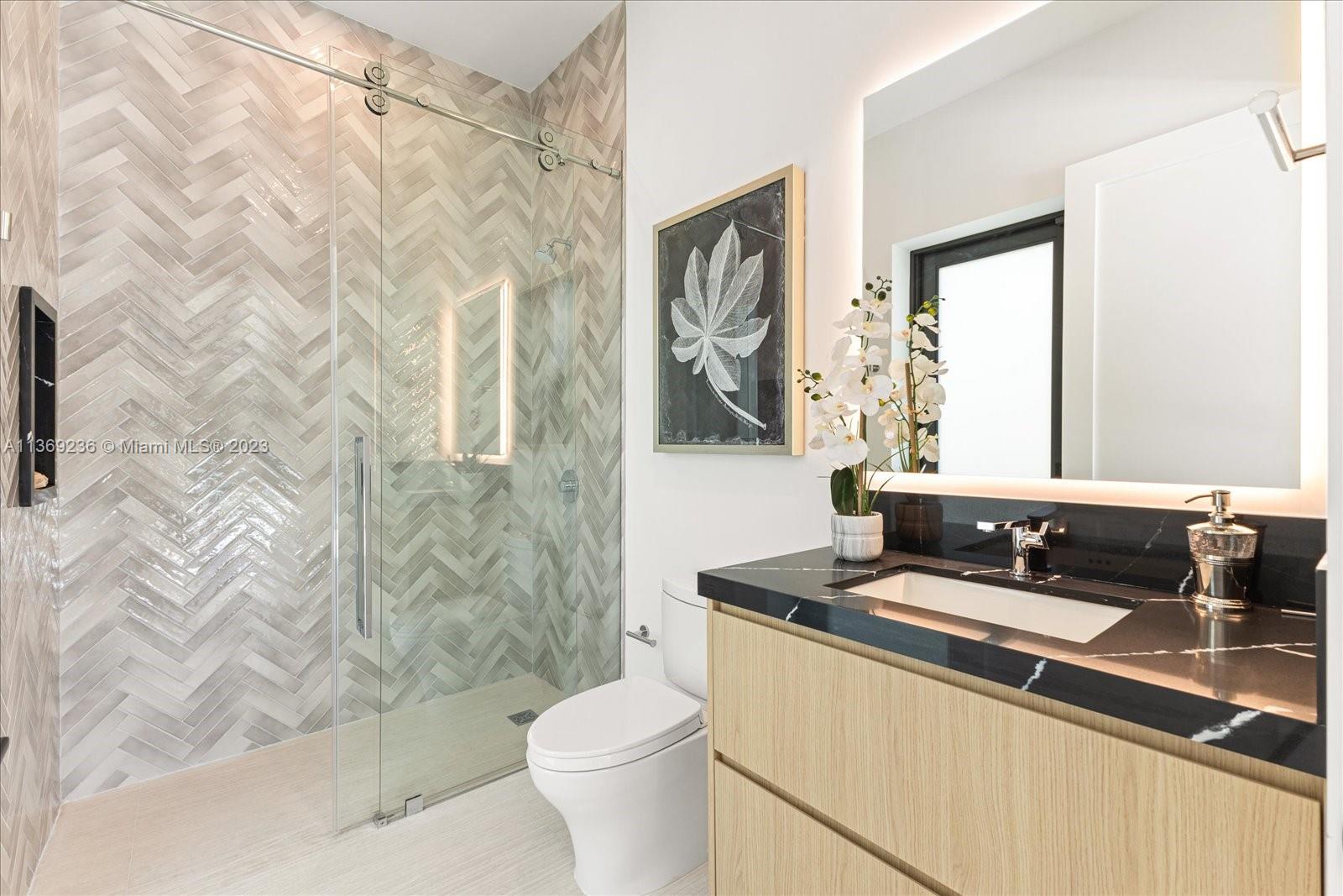 PINE TREE ESTATES - Residential