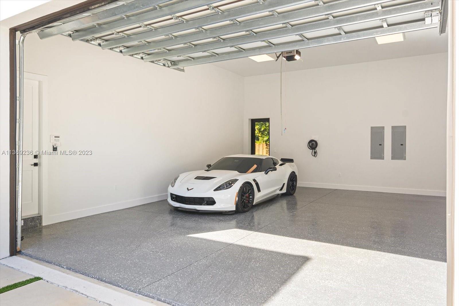 PINE TREE ESTATES - Residential