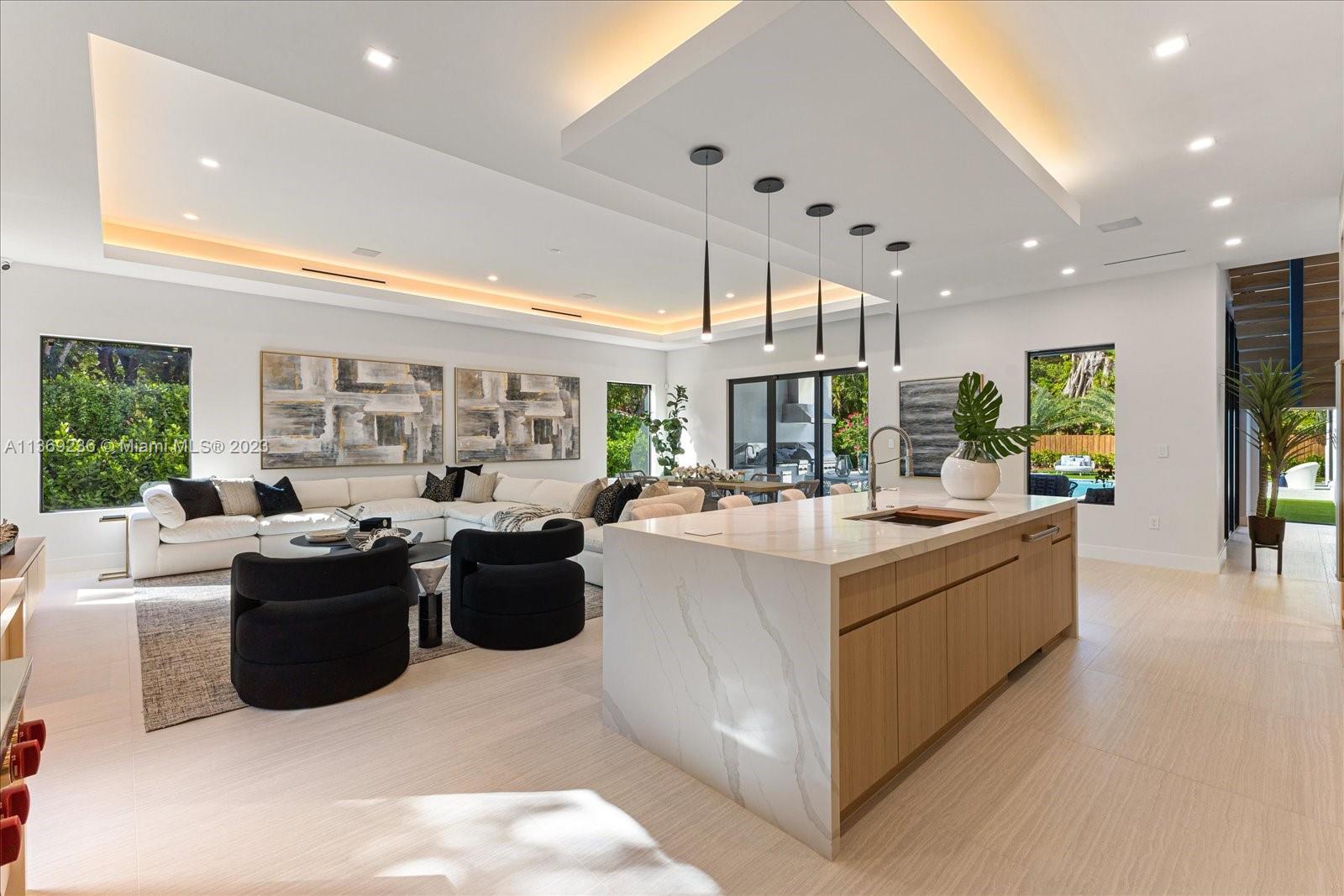 PINE TREE ESTATES - Residential