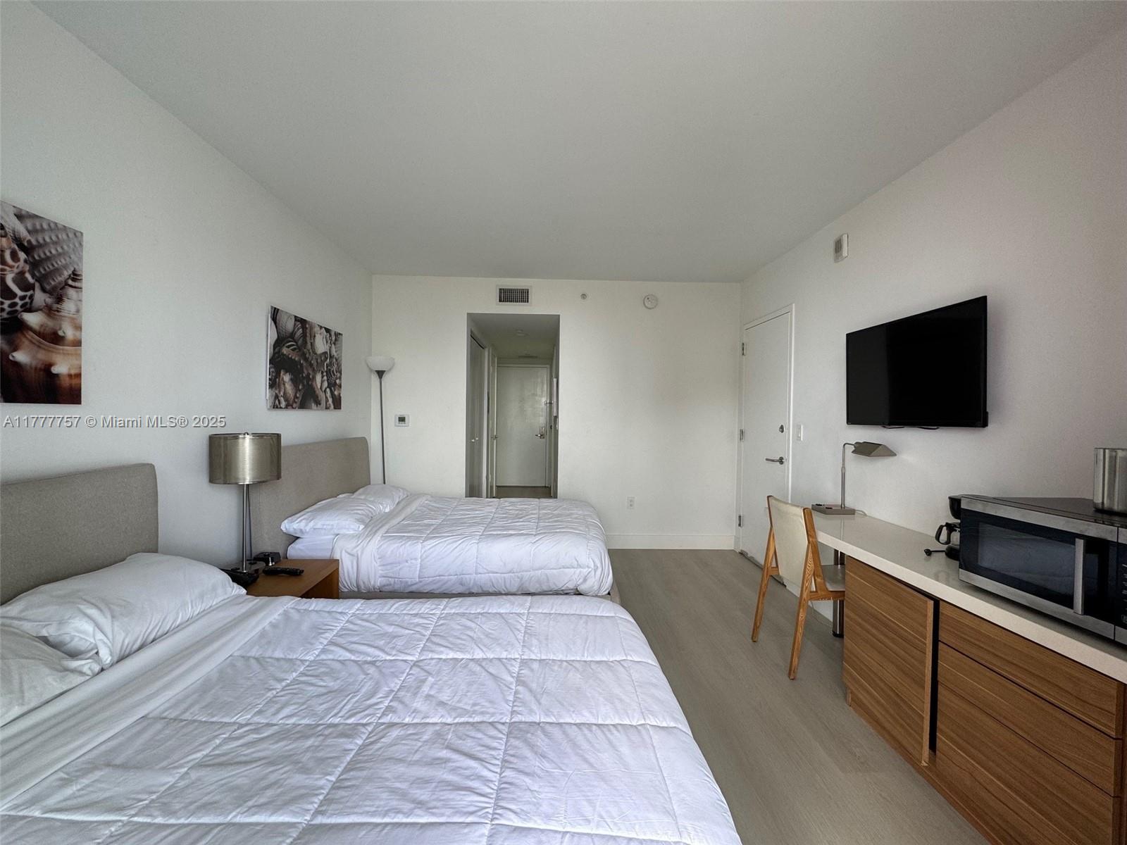 BEACHWALK CONDOMINIUM - Residential