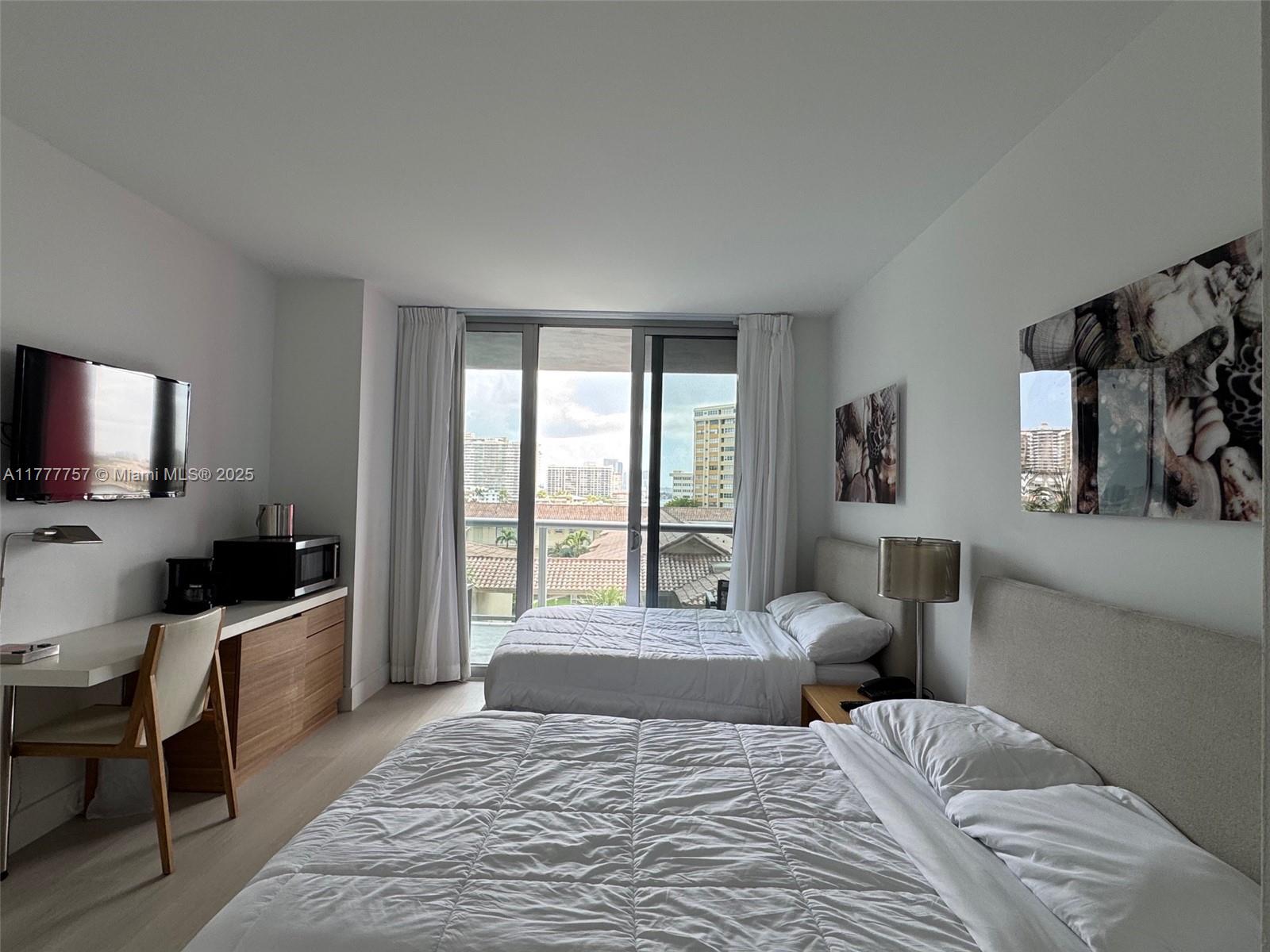 BEACHWALK CONDOMINIUM - Residential