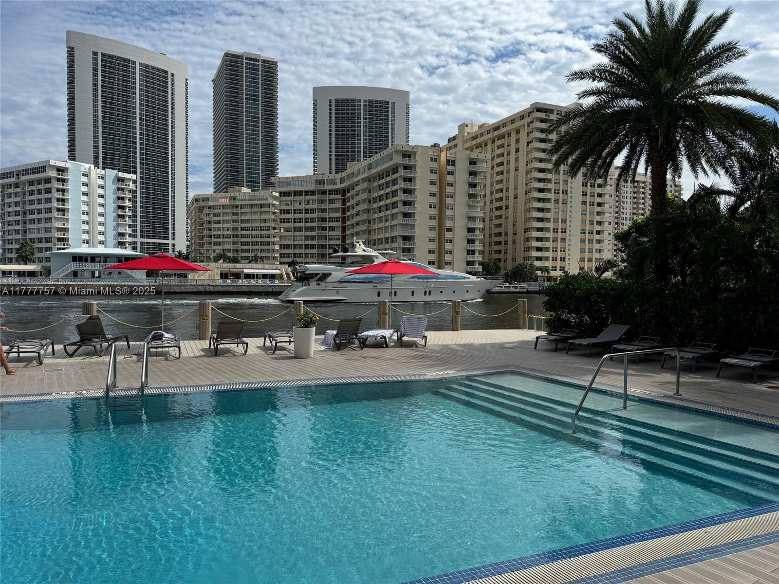 BEACHWALK CONDOMINIUM - Residential