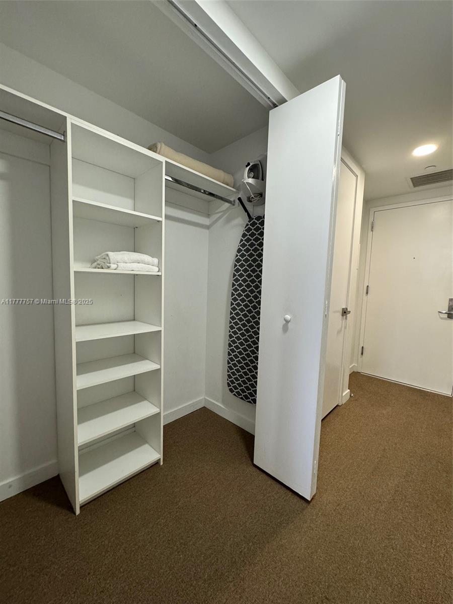 BEACHWALK CONDOMINIUM - Residential