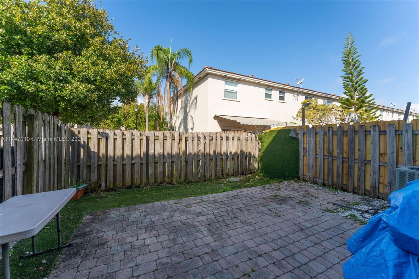 LAKES BY THE BAY GEE - Residential