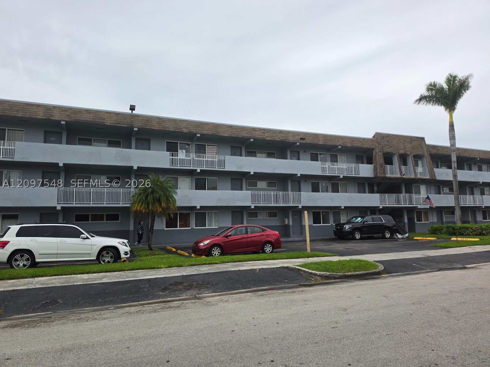 11195 SW 1st St 217