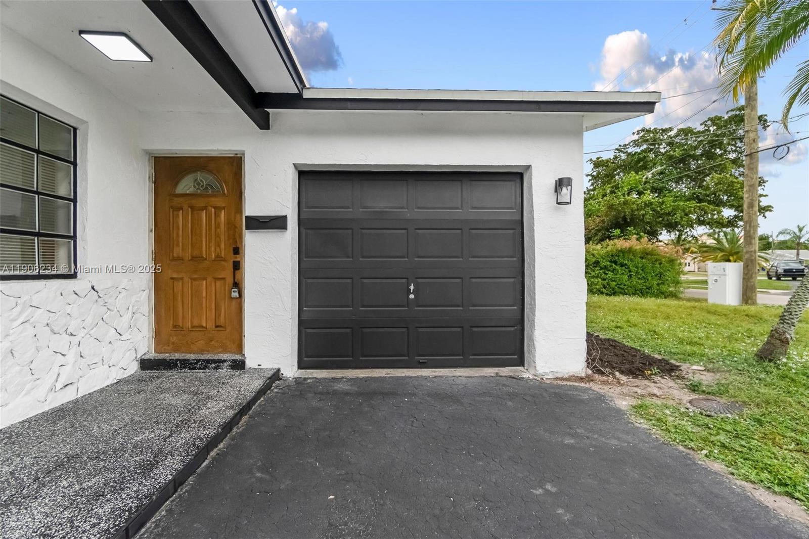 HERITAGE LAKE ESTATES SEC - Residential