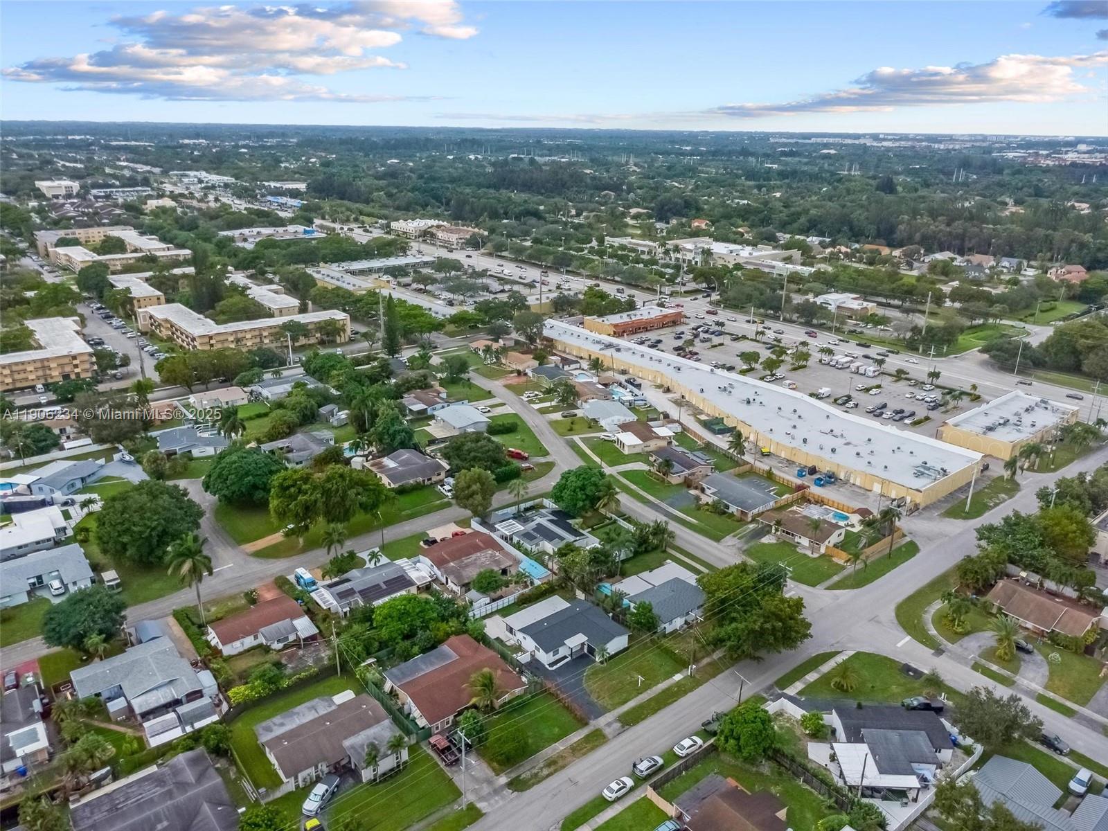 HERITAGE LAKE ESTATES SEC - Residential