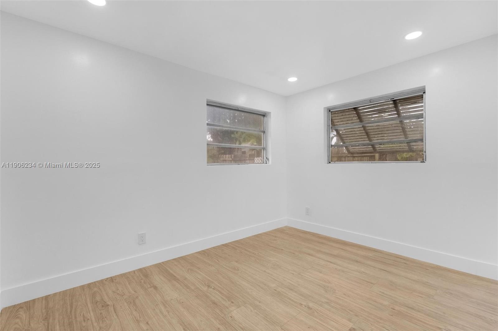 HERITAGE LAKE ESTATES SEC - Residential