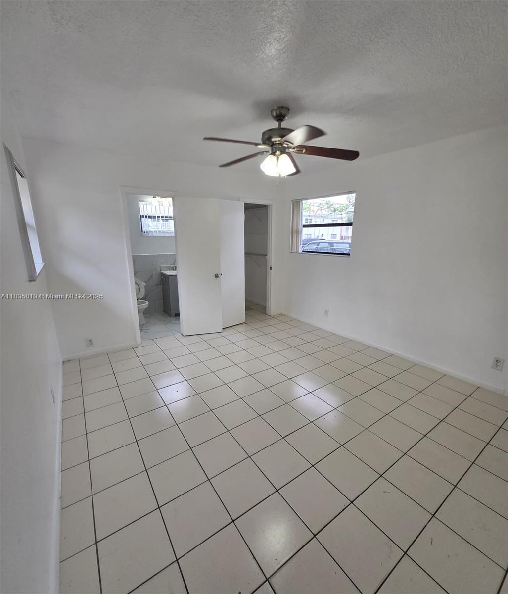 RIVERSIDE PARK - Residential Lease