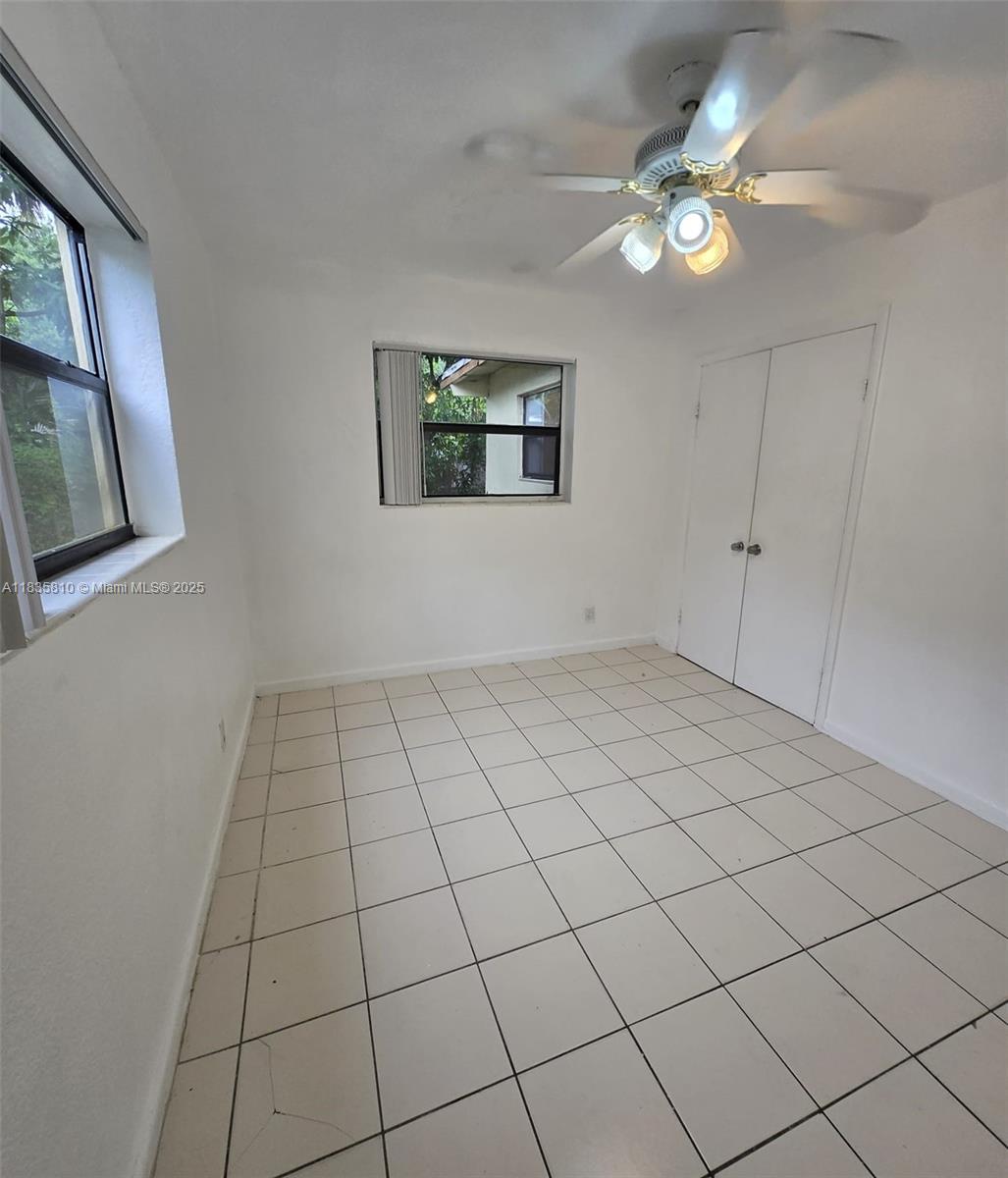 RIVERSIDE PARK - Residential Lease