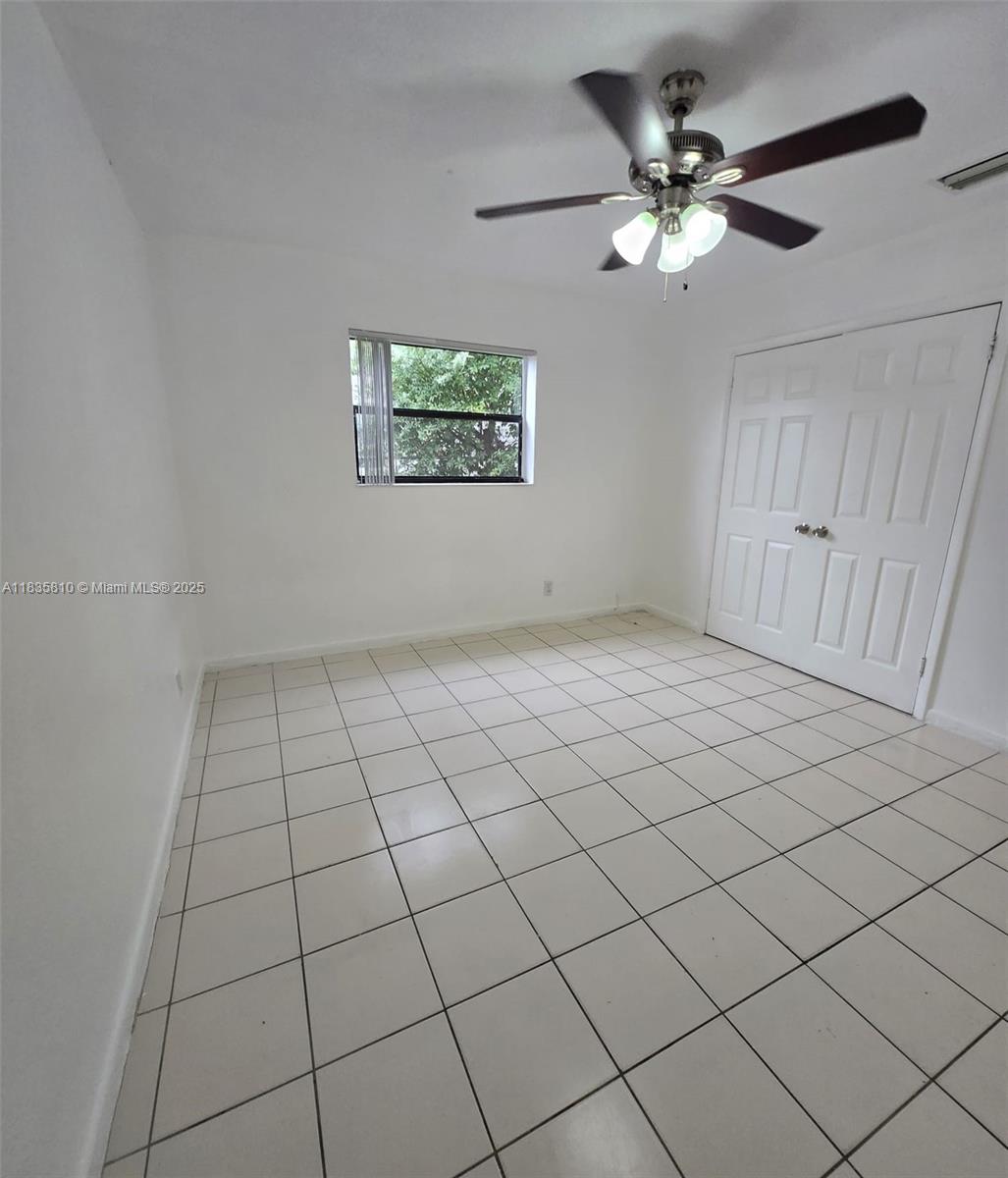 RIVERSIDE PARK - Residential Lease
