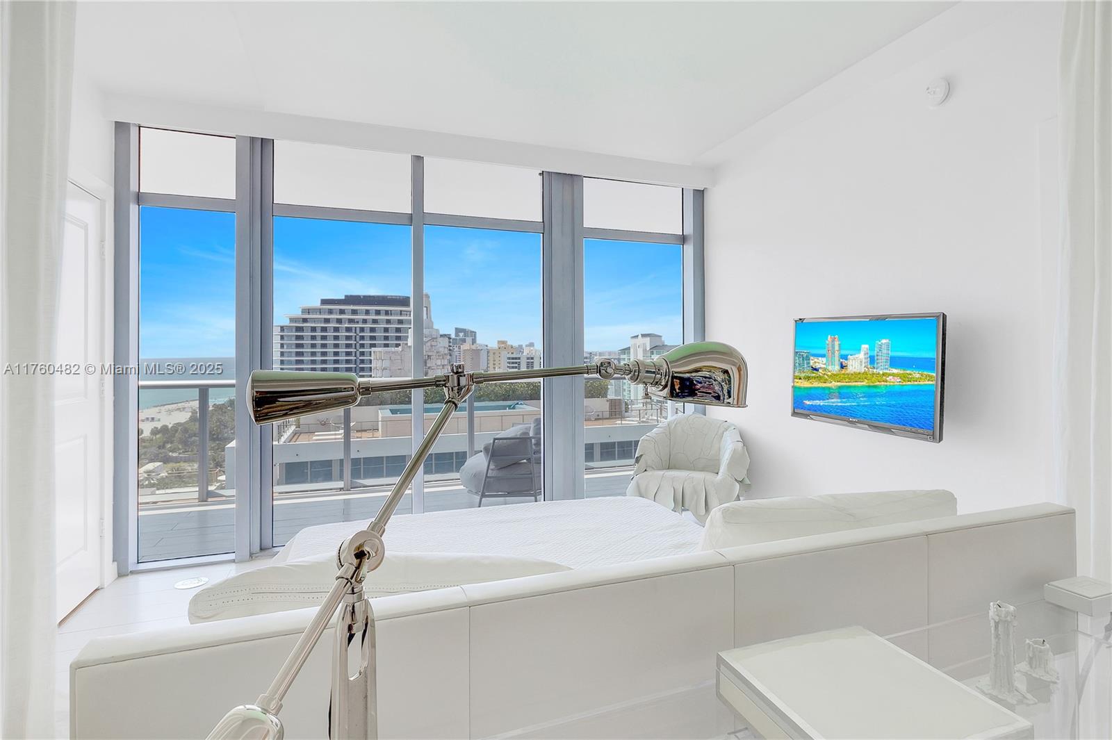 THE CARIBBEAN CONDO - Residential