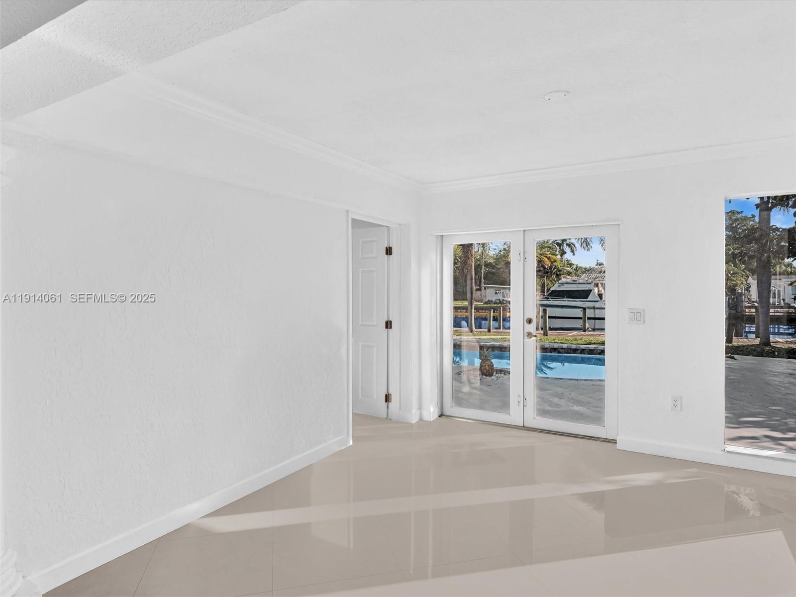 DAVIS ISLES - Residential Lease