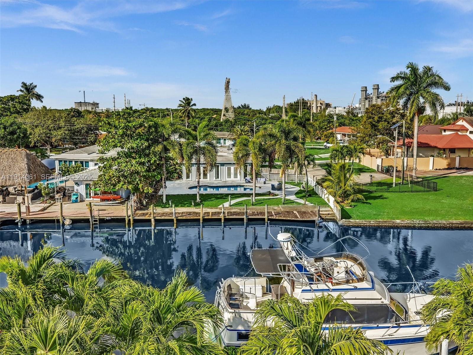 DAVIS ISLES - Residential Lease