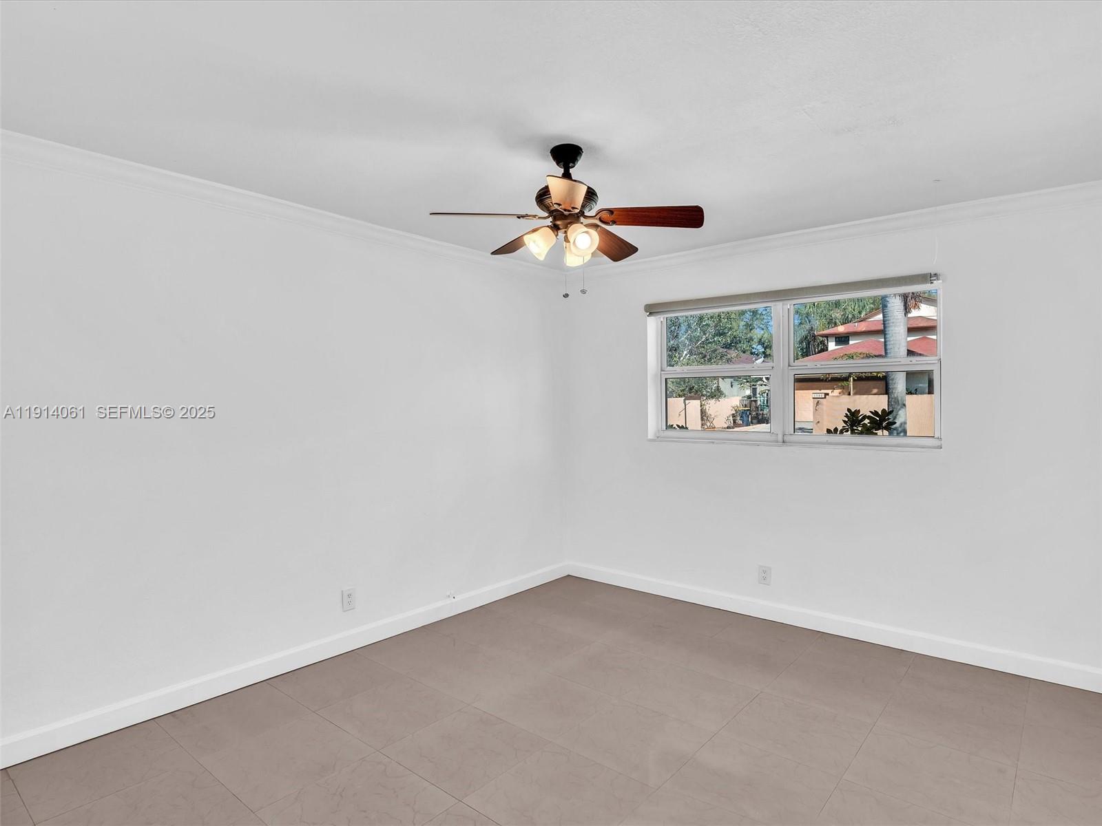 DAVIS ISLES - Residential Lease