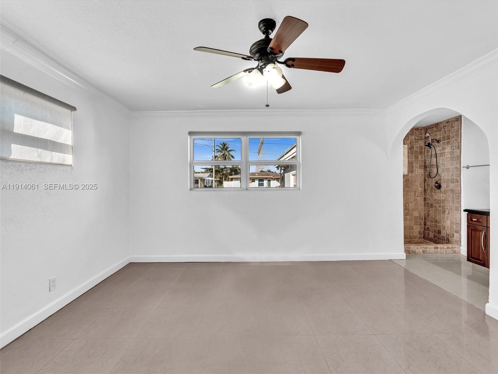 DAVIS ISLES - Residential Lease