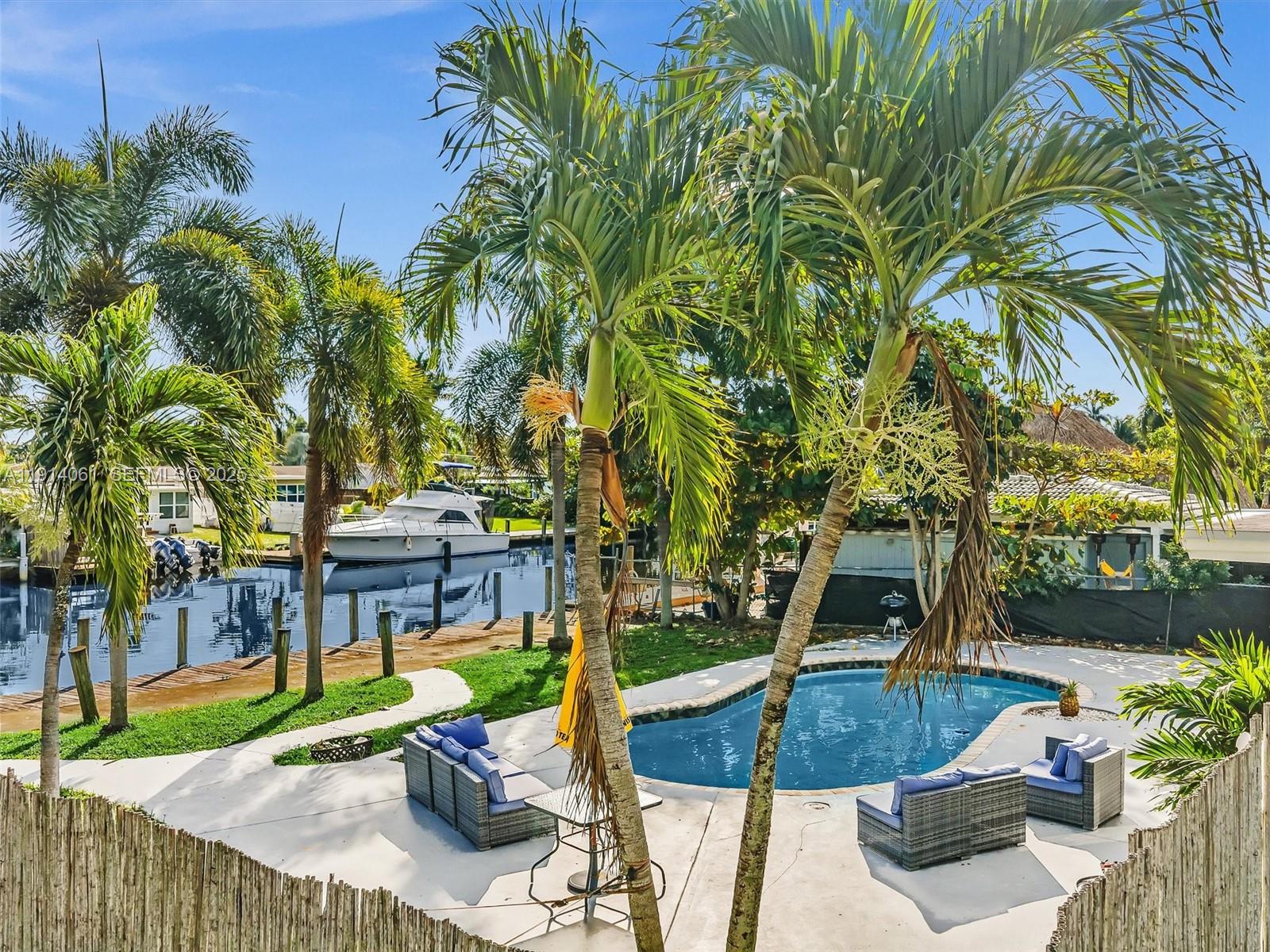 DAVIS ISLES - Residential Lease