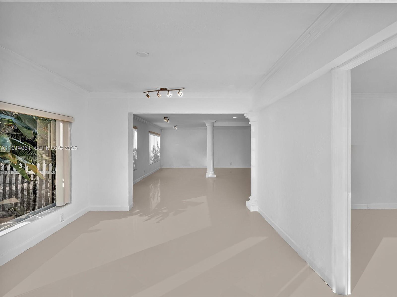 DAVIS ISLES - Residential Lease