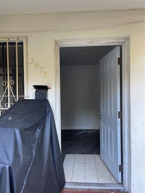 3675 Florida Ave 3675 Miami FL 33133