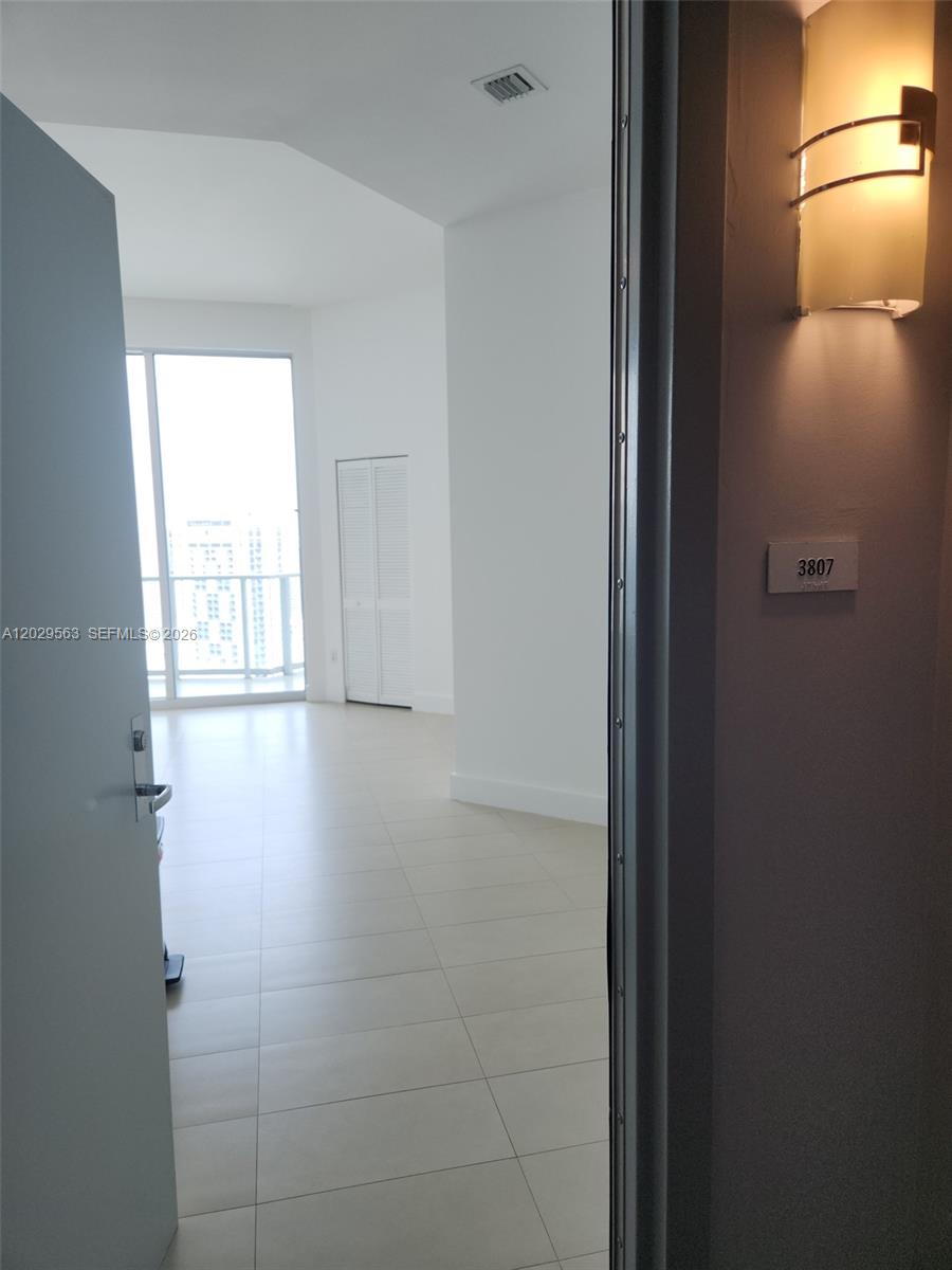 300 S Biscayne Blvd PH-3807