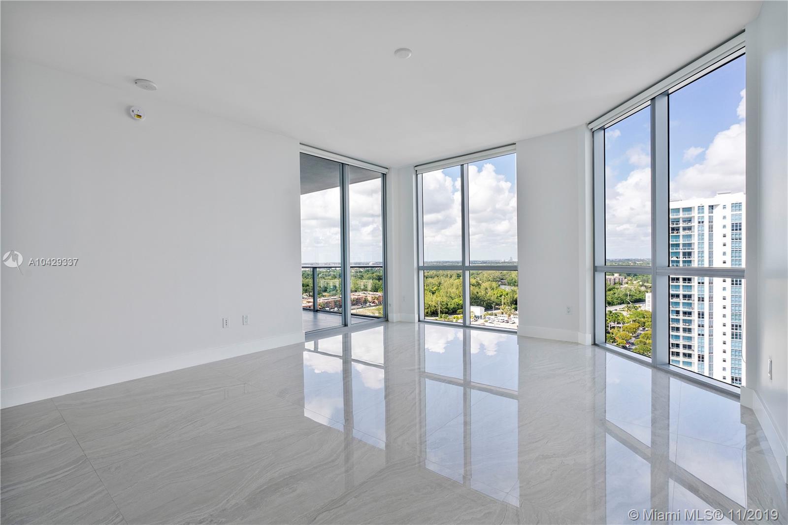 MARINA PALMS - Residential