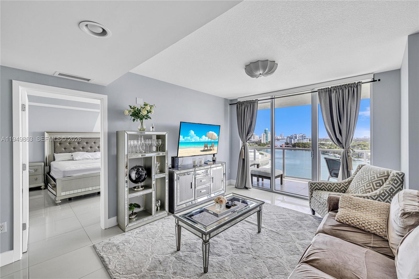 EDEN HOUSE CONDO - Residential