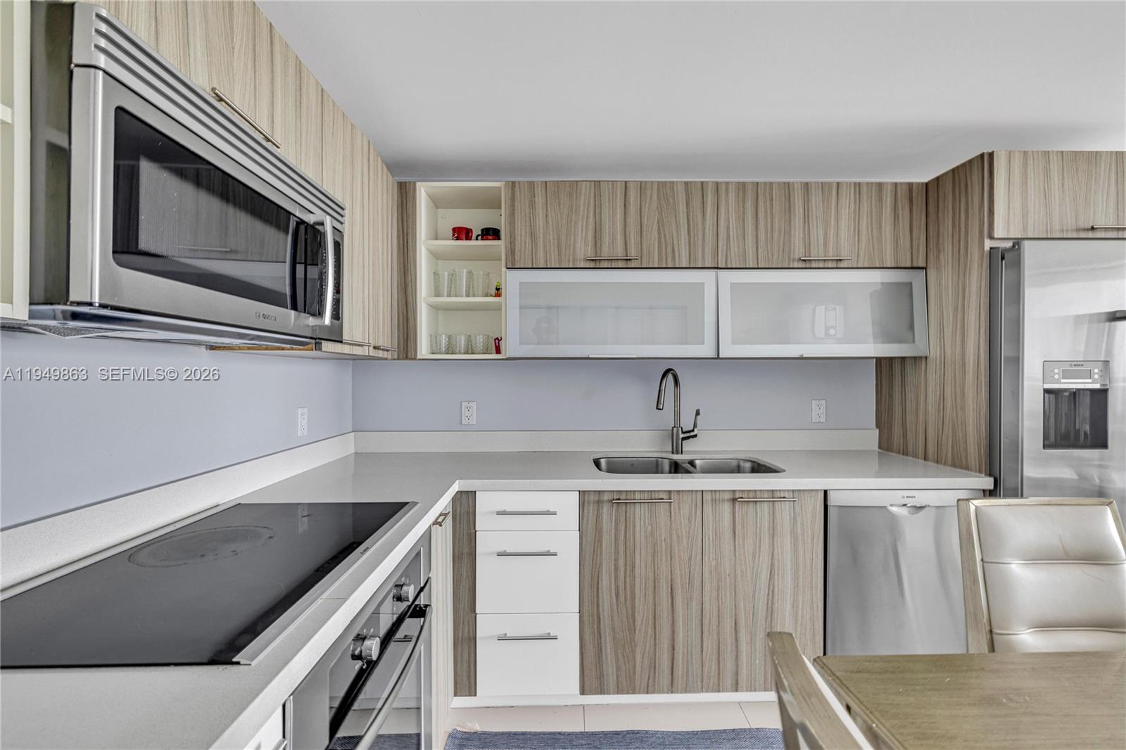 EDEN HOUSE CONDO - Residential