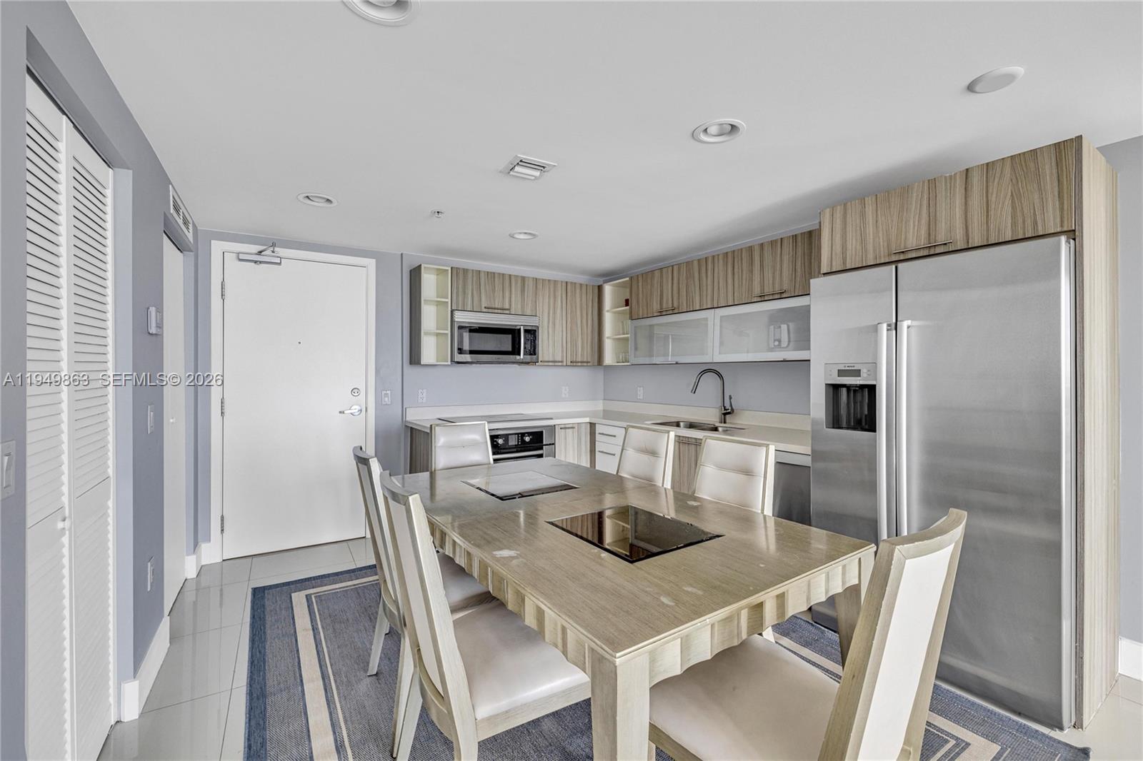 EDEN HOUSE CONDO - Residential