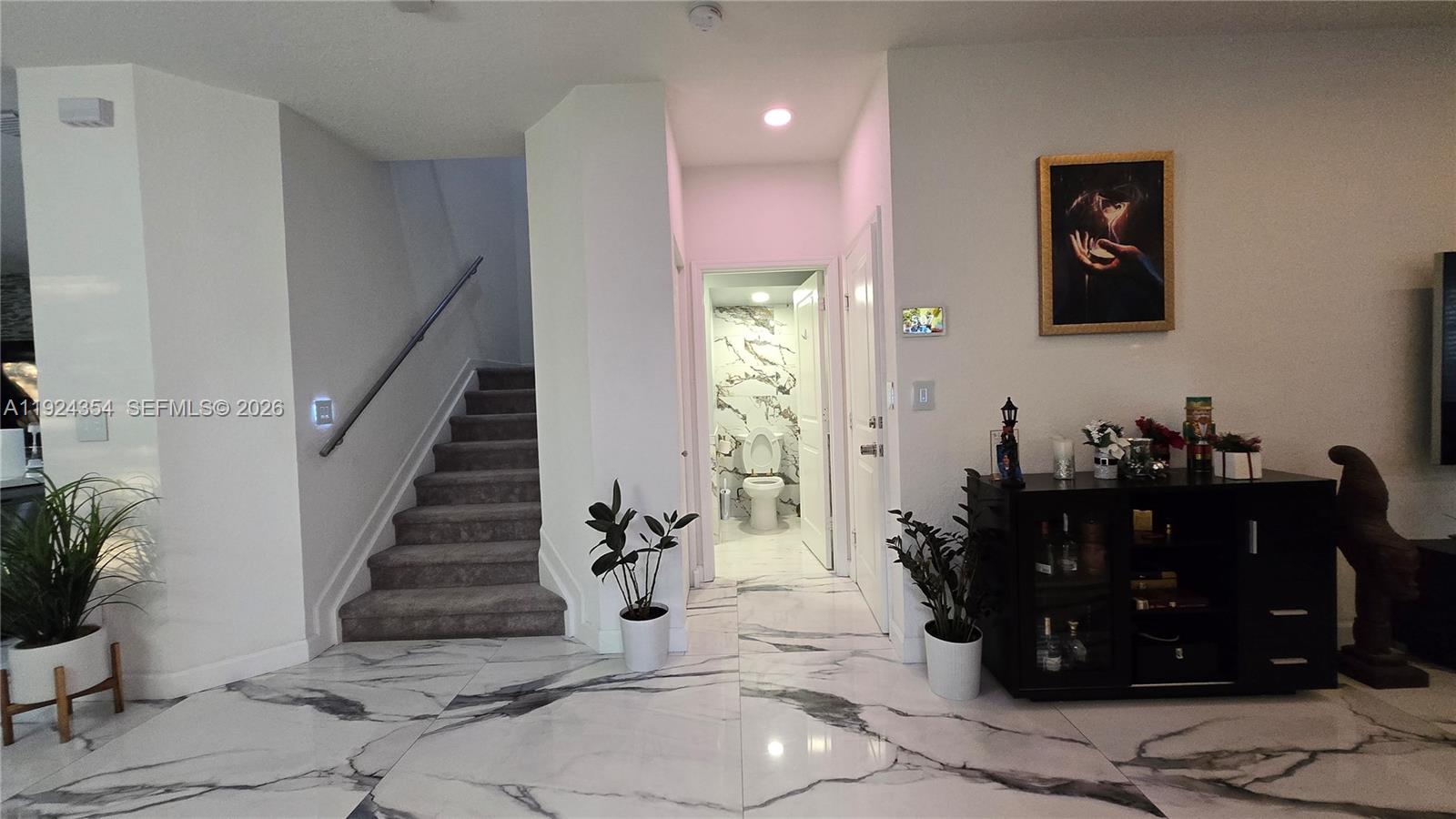 VIA VENTURE NEIGHBORHOOD - Residential