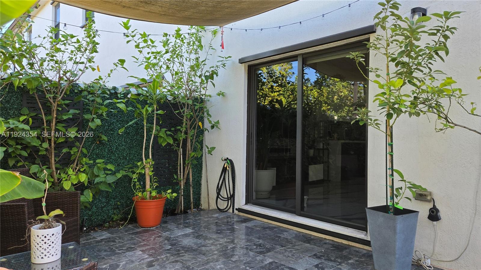 VIA VENTURE NEIGHBORHOOD - Residential