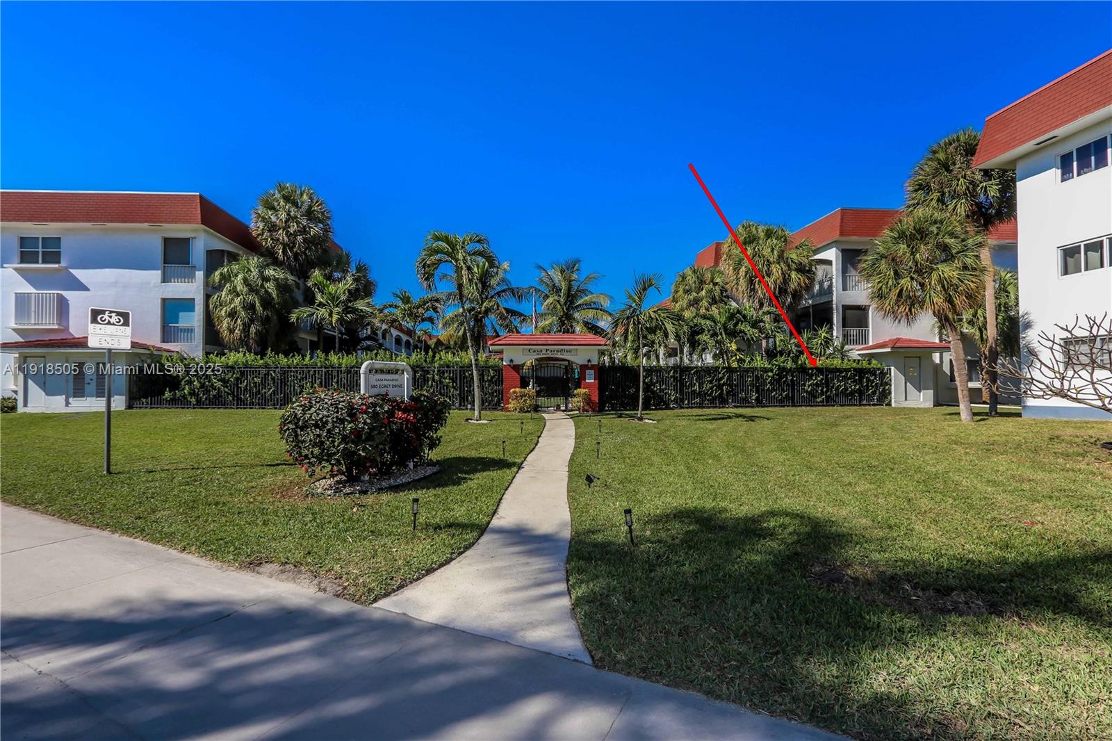 CASA PARADISO CO-OP - Residential