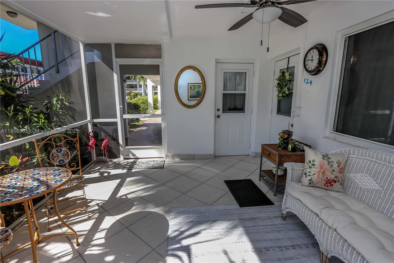 CASA PARADISO CO-OP - Residential