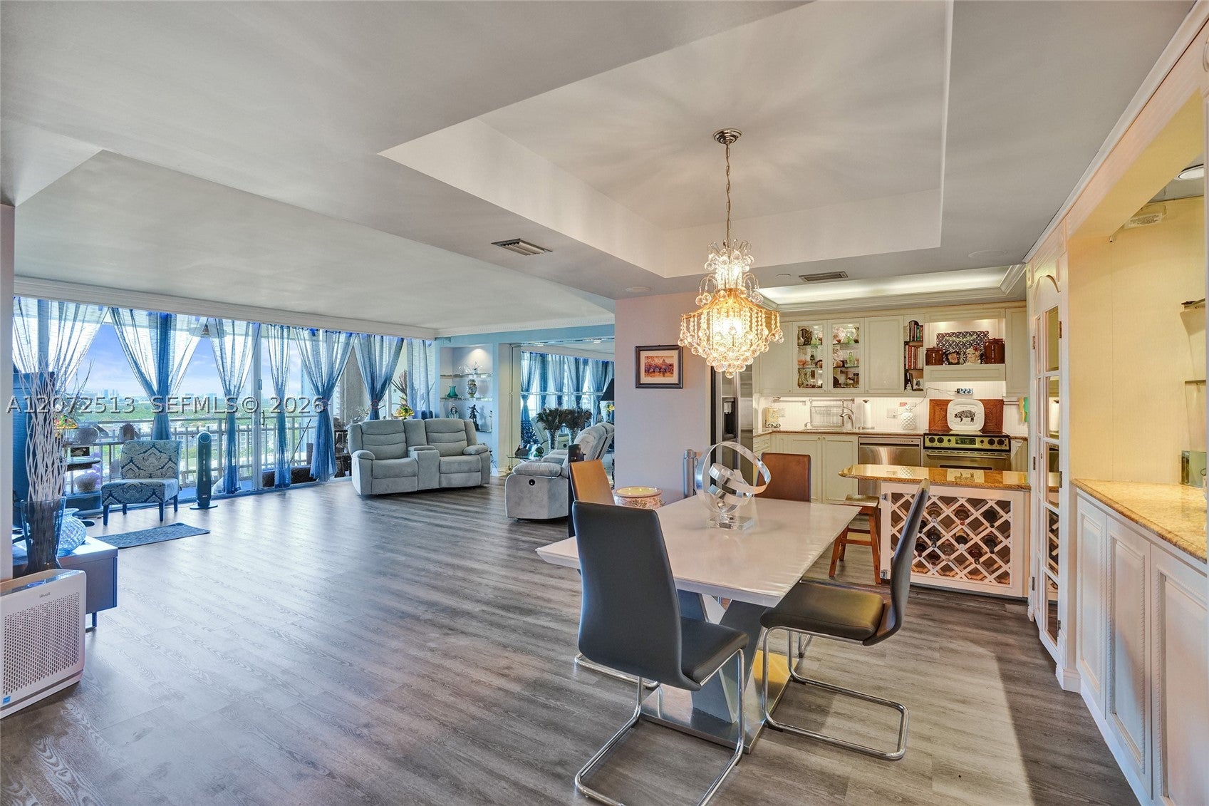 11113 Biscayne Blvd 1156