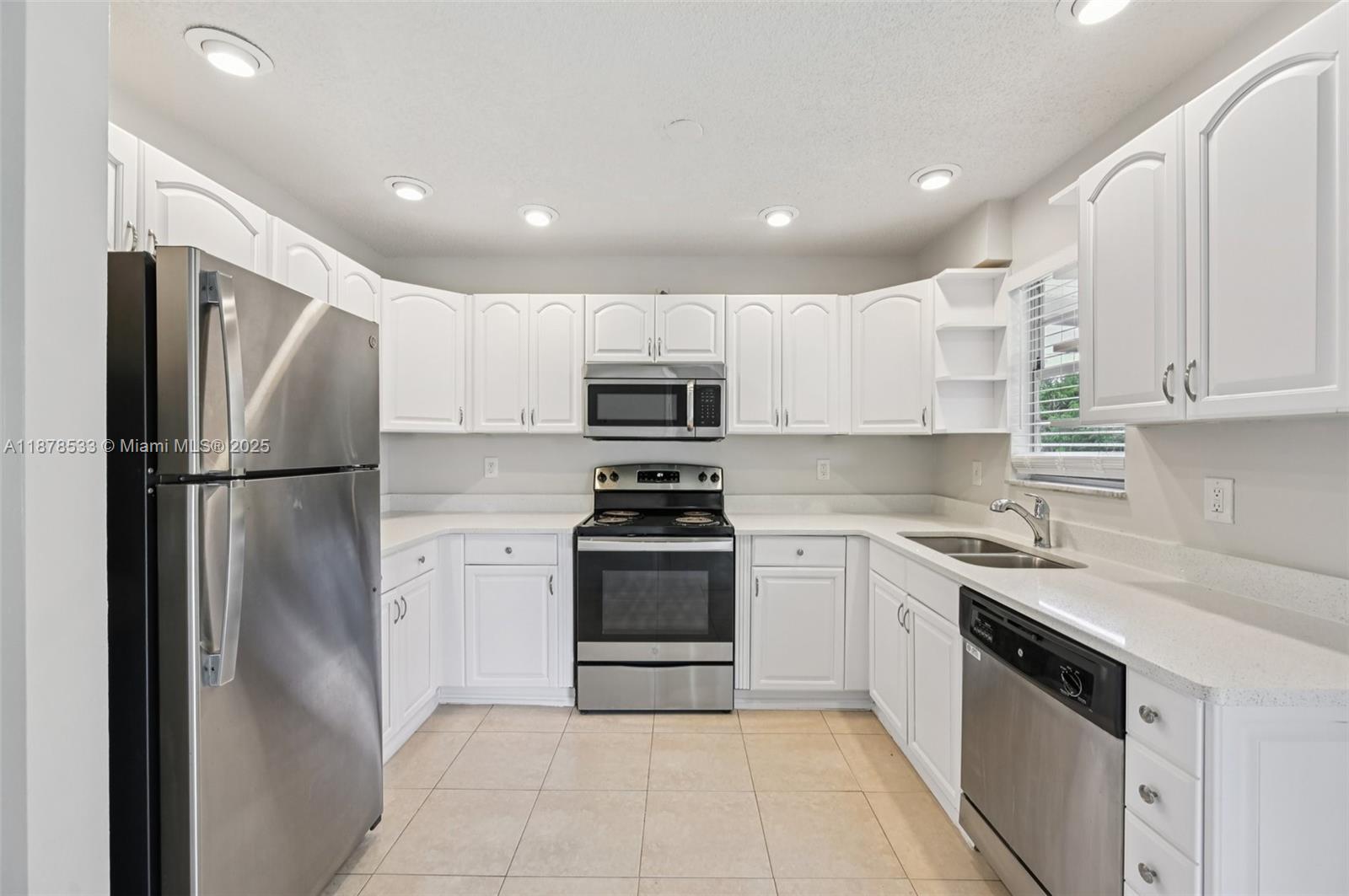 PORT ST LUCIE SECTION 25 - Residential