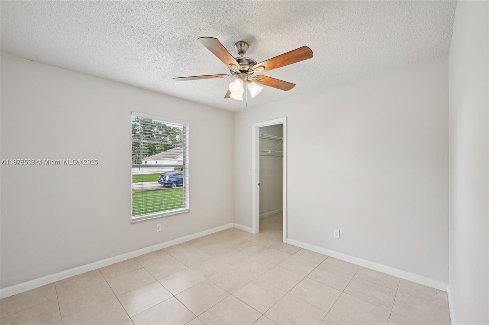 PORT ST LUCIE SECTION 25 - Residential