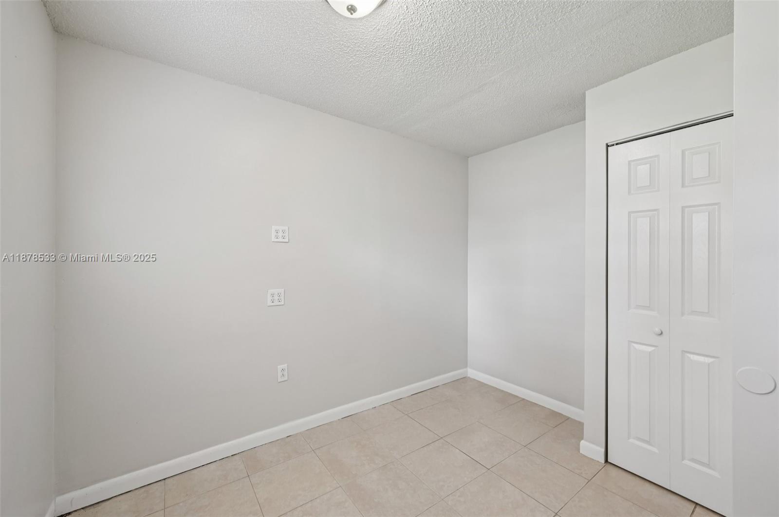 PORT ST LUCIE SECTION 25 - Residential