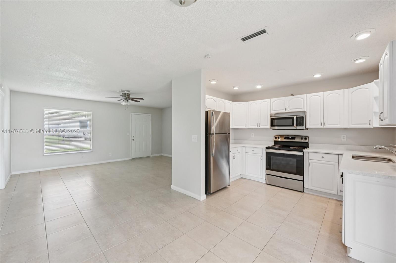 PORT ST LUCIE SECTION 25 - Residential