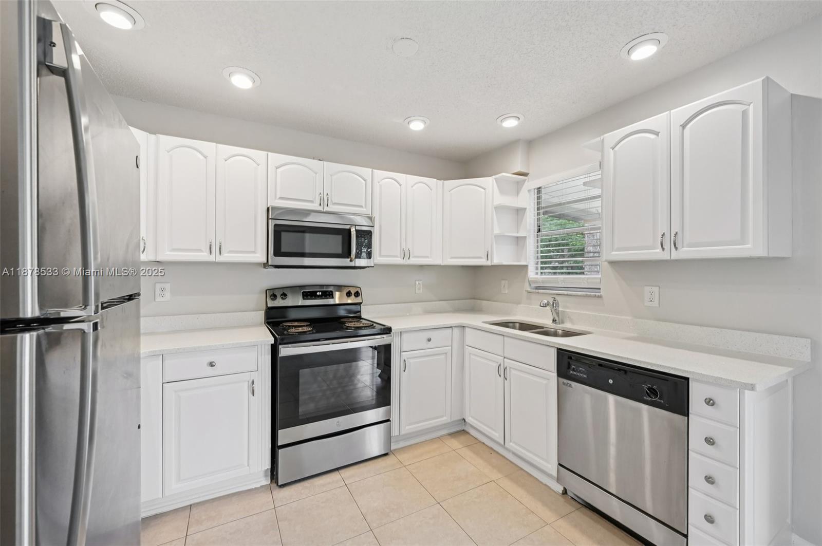 PORT ST LUCIE SECTION 25 - Residential